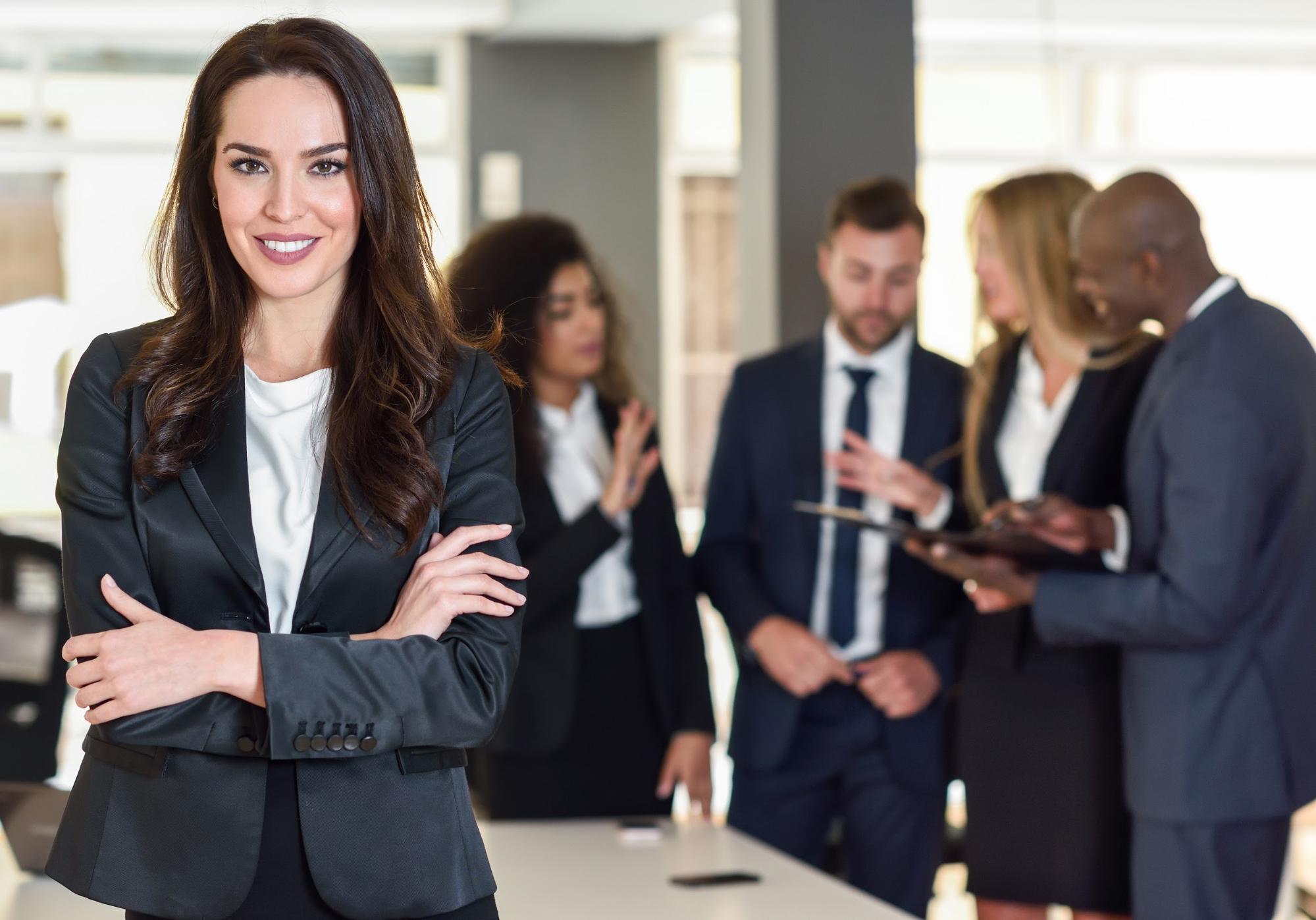 Entrepreneur vs. Businessperson: Key Differences for Your Career
