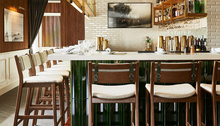 Interior restaurante — ambiente hospitalidad